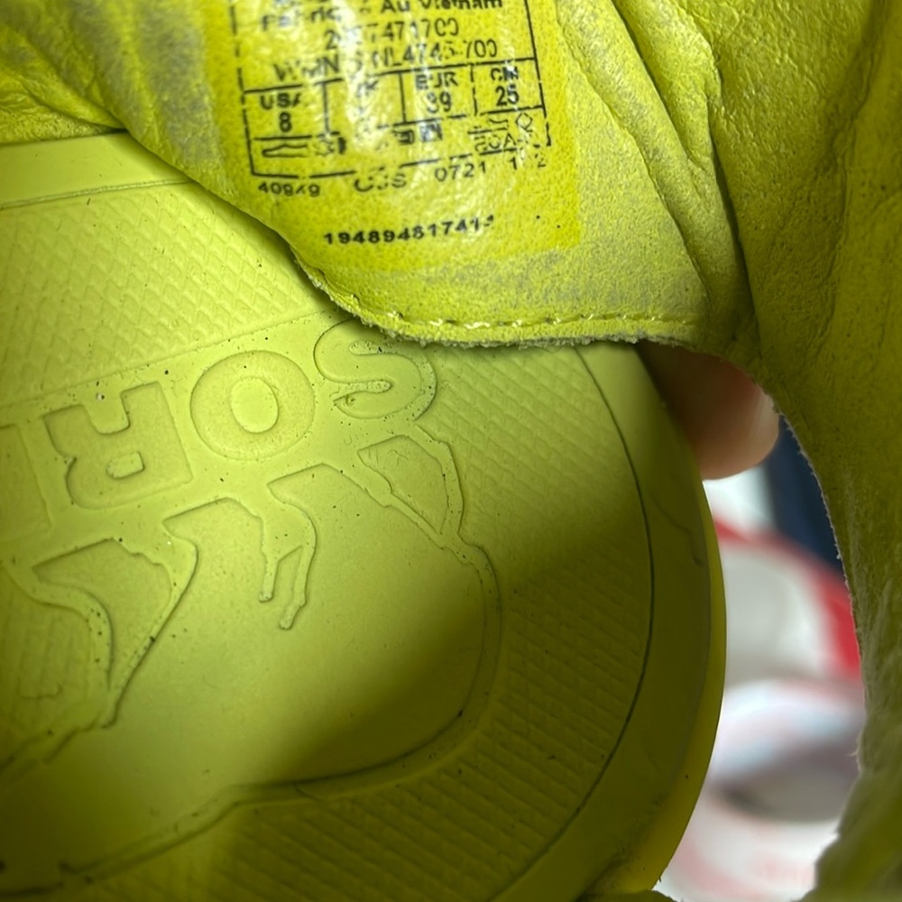 Sorel Yellow Strappy Sandals with Chunky Sole size 8 - Picture 6 of 6